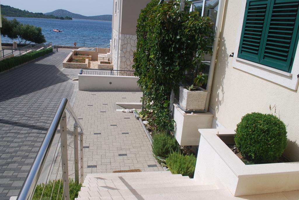 וודיצה Apartments Villa Lili Lovetovo מראה חיצוני תמונה