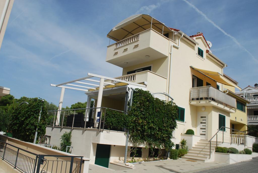 וודיצה Apartments Villa Lili Lovetovo מראה חיצוני תמונה